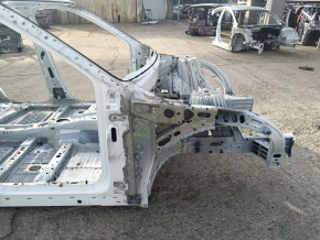 Front right quarter Ford Explorer 20 - on the body, white