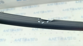Molding door-glass central rear right Hyundai Elantra AD 17-18 black, micro-cracks