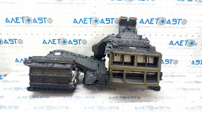 The bare heater body of Ford Explorer 20 - the body is broken, the fasteners are broken