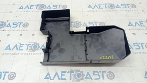Cover of distribution plate of battery Ford Explorer 20-