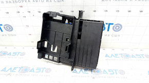 Bracket Radio Tuner Audi Q5 8R 09-17