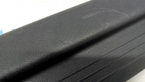 Door sill trim front right Hyundai Sonata 11-15 black, scratch, broken fasteners