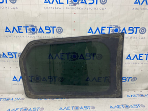 Window blind glass rear right Ford Transit Connect MK2 13 - scratches on glass
