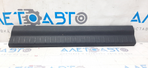 Door sill trim rear left Dodge Journey 11- black, scratches