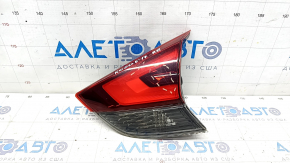 Light inside trunk lid right Nissan Rogue 17- scratches