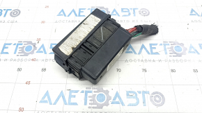 Relay block under the hood Jeep Patriot 11-17 front left corner, broken latch