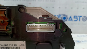 Nissan Rogue 17-usa 84k instrument cluster, scratches