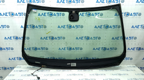 Jeep Cherokee KL 19 windshield - heated, chip scratches