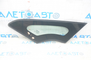 Front left window blind glass Nissan Leaf 18 - seal torn