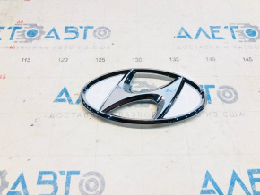 Emblem badge Hyundai trunk lid Hyundai Elantra AD 17-18