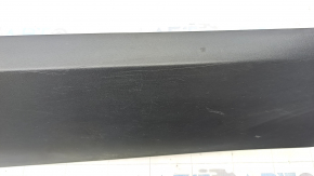 Door trim lower front right Jeep Cherokee KL 14- structure, scratches