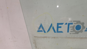 Mitsubishi Outlander 14-21 front right door glass scuffs