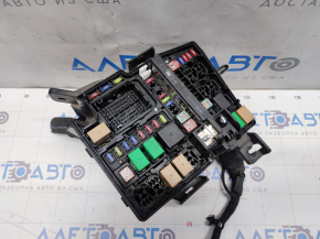 Kia Optima 11-15 underhood fuse box without cover, scratches