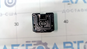 USB Hub of the center console Jeep Cherokee KL 14 - in the armrest