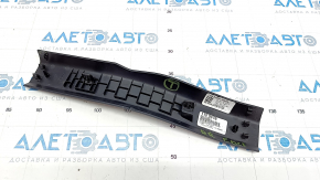 Door sill trim rear right Ford Edge 15 - black, broken fastening