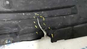 Front left fender liner Nissan Rogue 14-20 broken fasteners, tear