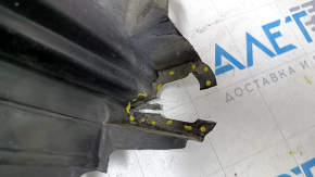 Front left fender liner Nissan Rogue 14-20 broken fasteners, tear