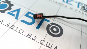 Microphone in the ceiling of the Jeep Cherokee KL 14-