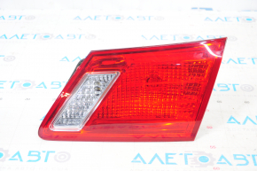 Right inner trunk lid light for Lexus ES350 07-09