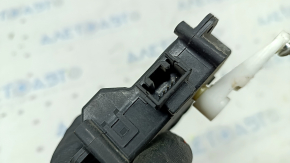 Actuator motor for the left heater air conditioner on a Lexus GX470 03-09