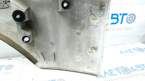 Lower tailgate trim Mazda CX-9 16 - broken fasteners