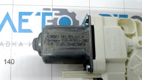 Rear left window lift motor Audi Q5 8R 09-17