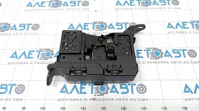 Battery distributor Audi Q5 8R 13-16 hybrid, broken mount