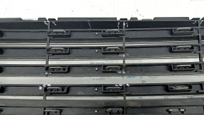Grill radiator grill assembly with frame Ford Fusion mk5 17-18 chrome, sand, broken fasteners, fractures, cracks