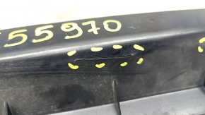 Fastening of the rear bumper trim center Jeep Cherokee KL 19-21 fractures