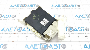 Body Control Module Toyota Prius 30 10-13 with fuse box under the dashboard
