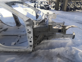 Front right quarter Jeep Cherokee KL 19-21 on the body, white, butt