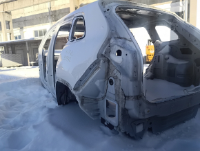 Quarter wing rear left Jeep Cherokee KL 14- on the body, white