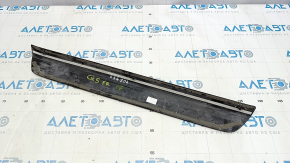 Door sill trim outer front right Audi Q5 8R 09-17 black, worn, crack in guide