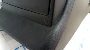Central console armrest and cup holders Audi Q5 8R 09-17 black, armrest brown leather, under cup holder with heating and cooling, scratches