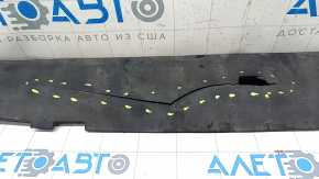 Radiator deflector on the amplifier Audi Q5 8R 09-17 crack, broken mount