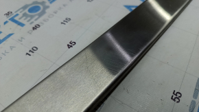 Door sill trim rear left outer Infiniti JX35 QX60 13- chrome, type 1, missing seal, worn, missing fastener