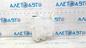 Toyota Prius 30 10-15 Windshield Washer Reservoir
