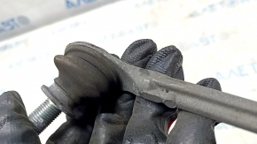 Front stabilizer link right Toyota Prius 30 10-15 cracked boot