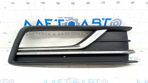 Front bumper grille side right VW Passat b8 16-19 USA under fog lights, sand, chrome used