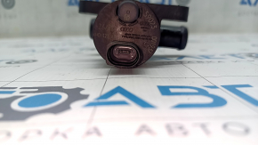 Cooling system valve Audi Q5 8R 13-16 hybrid
