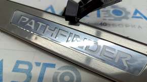 Door sill trim outer front left Nissan Pathfinder 13-20 chrome with backlight, butts, chip cut off