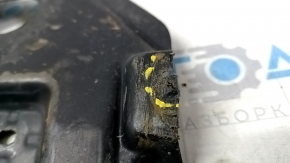 Engine protection central Toyota Prius 30 10-15 tear, dented