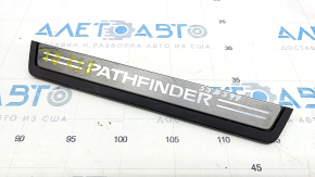 Door sill trim outer rear left Nissan Pathfinder 13-20 black with chrome, worn