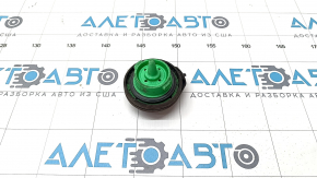 Fuel filler cap Audi Q5 8R 09-17 the fastening to the body is torn off