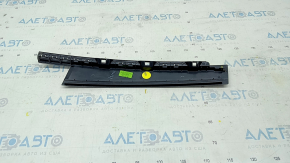 Door trim side rear left VW Tiguan 18- black gloss, scratches, broken fastener
