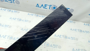 Door trim side rear left VW Tiguan 18- black gloss, scratches, broken fastener