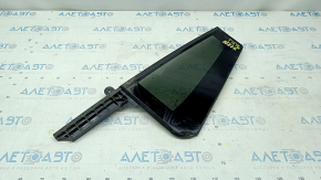 Door glass triangle rear left VW Tiguan 18 - broken guides