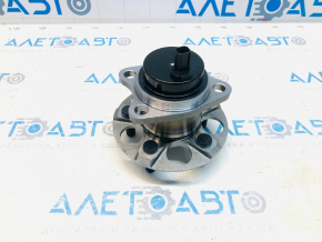 Rear left hub Toyota Prius 30 10-15 GSP