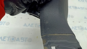 Front pillar trim lower left VW Tiguan 18 - black, scratches