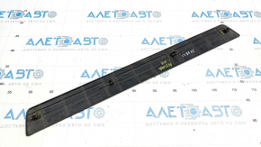 Door sill trim front right outer Nissan Altima 13-18 black, scratches